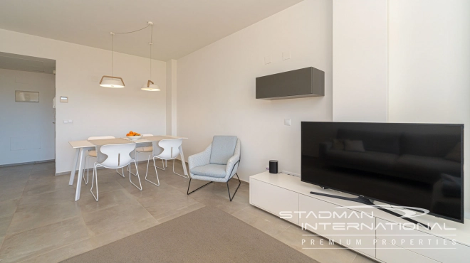 Romslig Hjørneleilighet med Vakker Sjøutsikt i Altea Hills