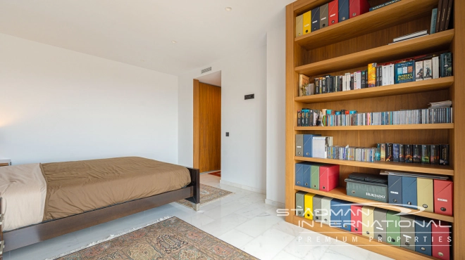 Modern Villa with Fantastic Sea Views in Altea La Vella