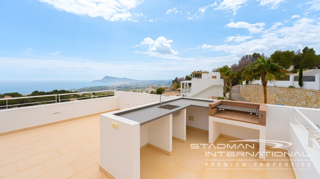 Modern Villa with Fantastic Sea Views in Altea La Vella
