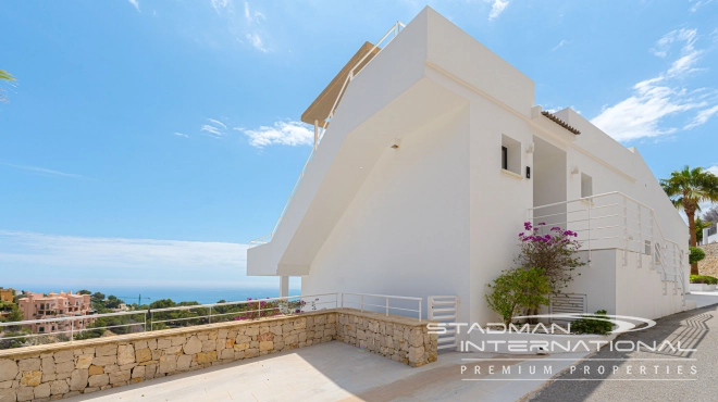 Modern Villa with Fantastic Sea Views in Altea La Vella