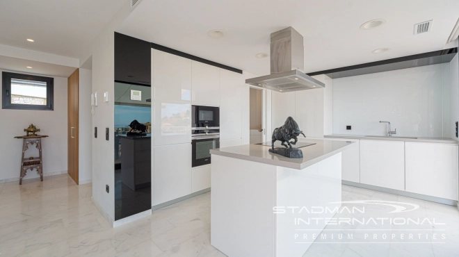 Modern Villa with Fantastic Sea Views in Altea La Vella