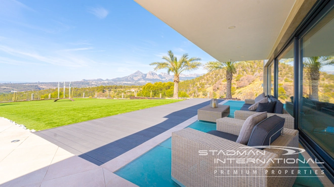 Luxury Sea View Villa on the Best Plot of Altea la Vella