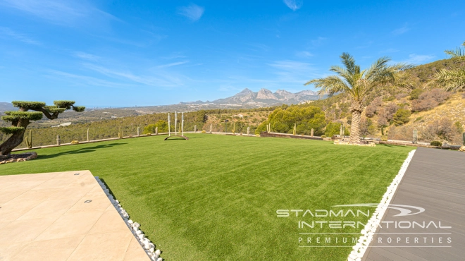 Luxury Sea View Villa on the Best Plot of Altea la Vella