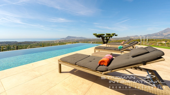 Luxury Sea View Villa on the Best Plot of Altea la Vella