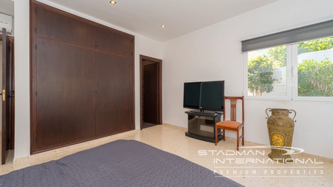 Large Villa with Beautiful Sea Views in the Sierra de Altea