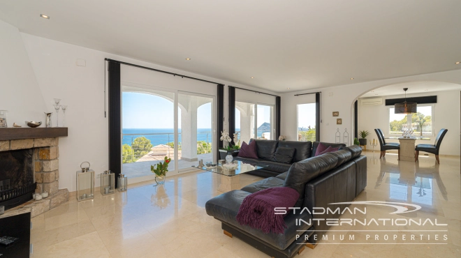 Large Villa with Beautiful Sea Views in the Sierra de Altea