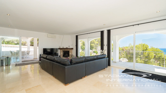 Large Villa with Beautiful Sea Views in the Sierra de Altea