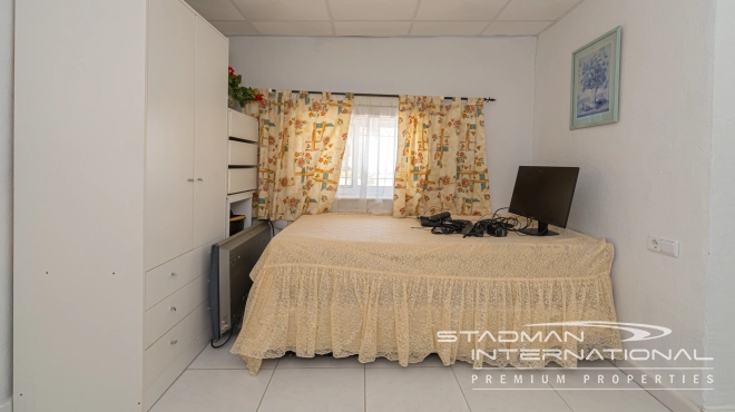 Single Storey Villa with Pool and Beautiful Sea Views