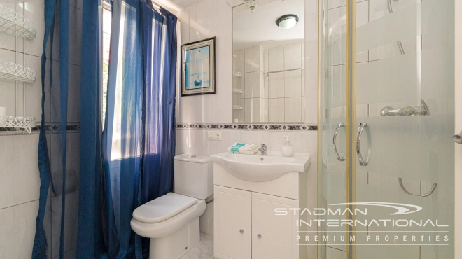 Single Storey Villa with Pool and Beautiful Sea Views