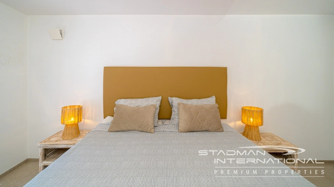 Renovated Villa with Guest Apartment Close to La Olla Beach