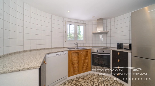 Renovated Villa with Guest Apartment Close to La Olla Beach