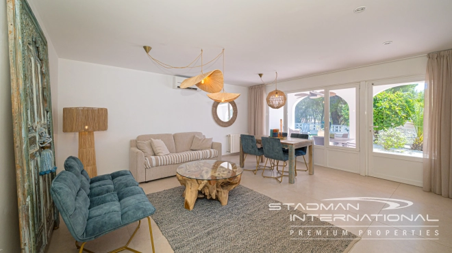 Renovated Villa with Guest Apartment Close to La Olla Beach