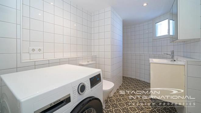 Renovated Villa with Guest Apartment Close to La Olla Beach