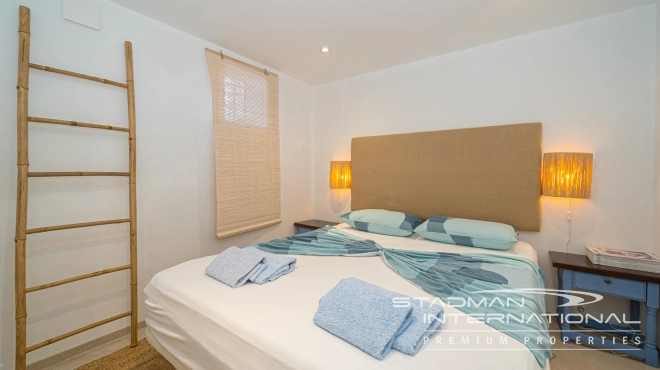 Renovated Villa with Guest Apartment Close to La Olla Beach