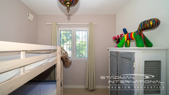 Renovated Villa with Guest Apartment Close to La Olla Beach