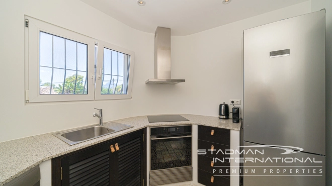 Renovated Villa with Guest Apartment Close to La Olla Beach