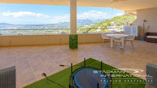 Nydelig toppleilighet med fantastisk havutsikt i Altea
