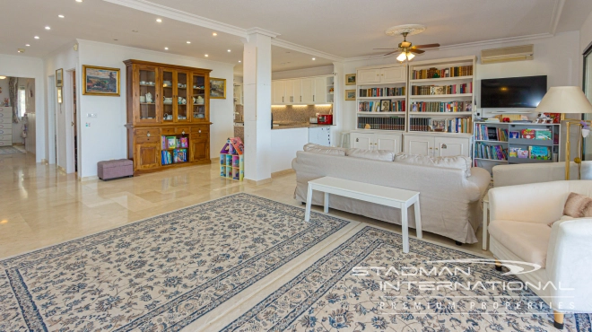 Nydelig toppleilighet med fantastisk havutsikt i Altea