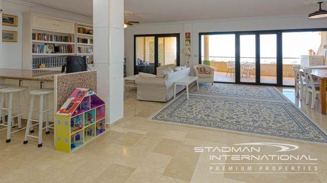 Nydelig toppleilighet med fantastisk havutsikt i Altea