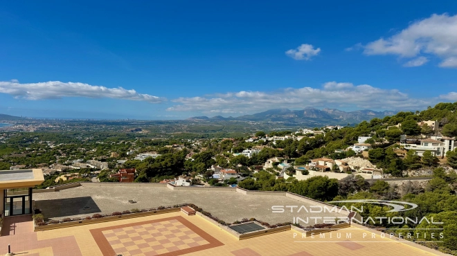 Nydelig toppleilighet med fantastisk havutsikt i Altea