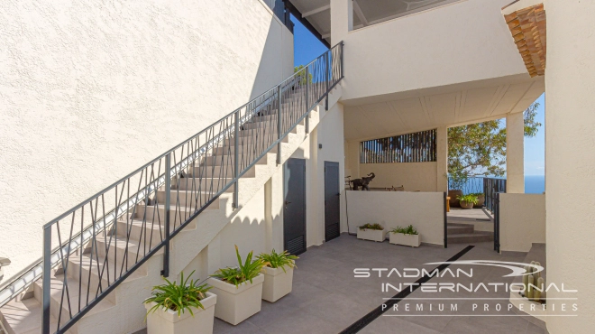 Stunning Villa with the Most Beautiful Sea Views in Altea Hills