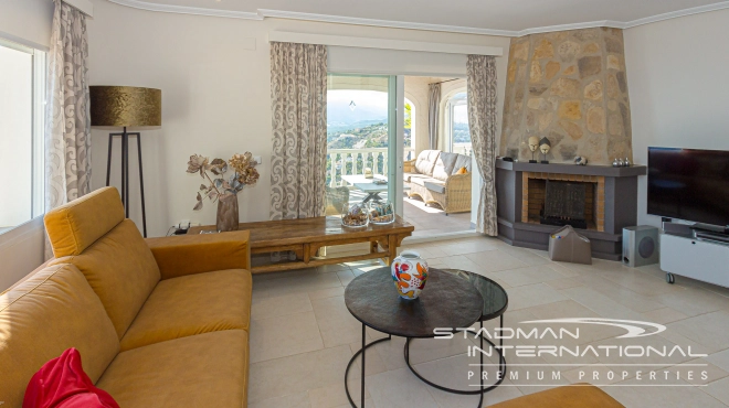 Stunning Villa with the Most Beautiful Sea Views in Altea Hills