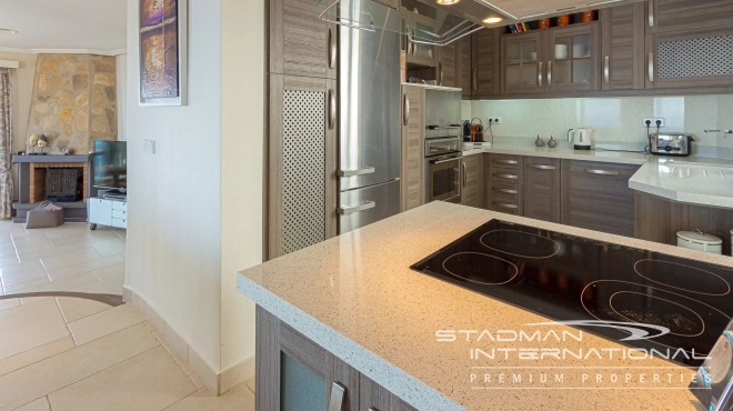 Stunning Villa with the Most Beautiful Sea Views in Altea Hills