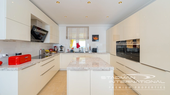 Elegant Villa in Altea Hills with Stunning Sea Views