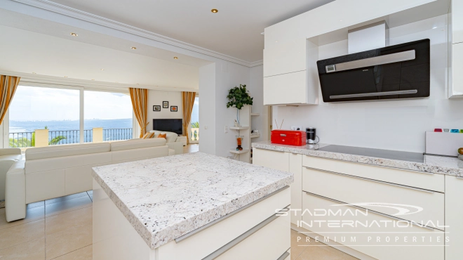 Elegant Villa in Altea Hills with Stunning Sea Views