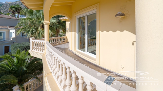 Elegant Villa in Altea Hills with Stunning Sea Views