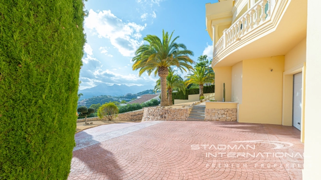 Elegant Villa in Altea Hills with Stunning Sea Views