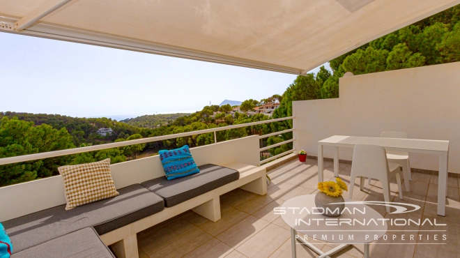 Romslig Tomannsbolig på Altea Golfbane