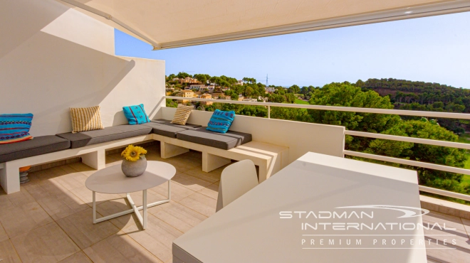 Romslig Tomannsbolig på Altea Golfbane