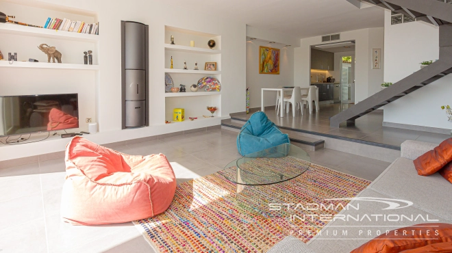 Romslig Tomannsbolig på Altea Golfbane