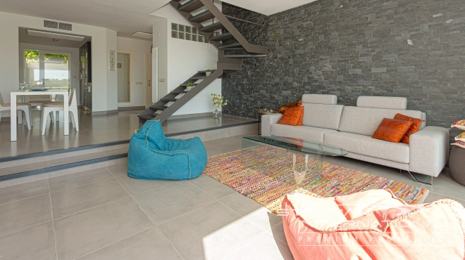 Romslig Tomannsbolig på Altea Golfbane