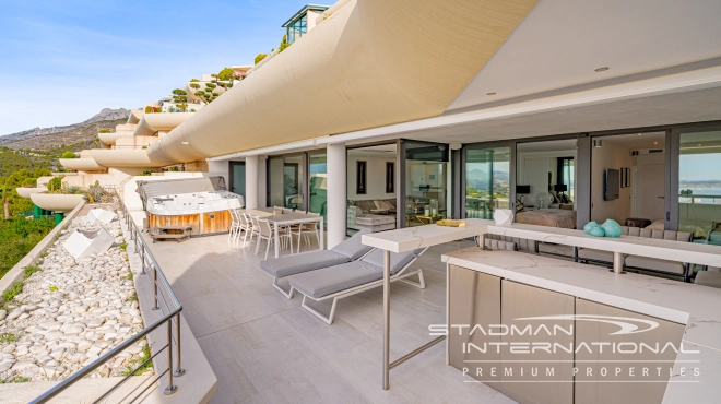Luksusleilighet med Fantastisk Havutsikt i Altea Hills