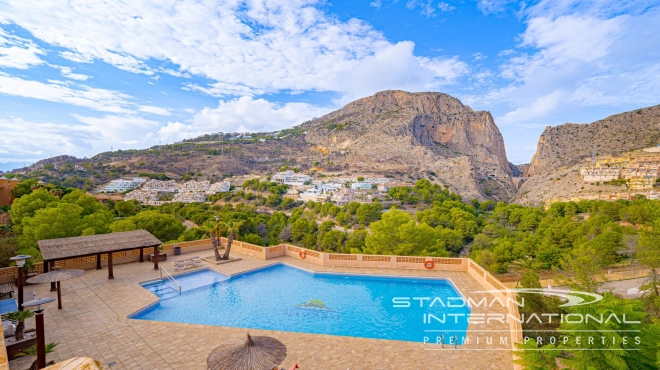 Koselig Leilighet med Hage og Direkte tilgang til Stranden