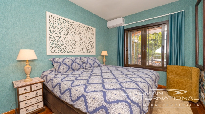 Koselig Leilighet med Hage og Direkte tilgang til Stranden