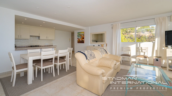 Spacious Family Villa with Guest Apartment and Stunning Sea View