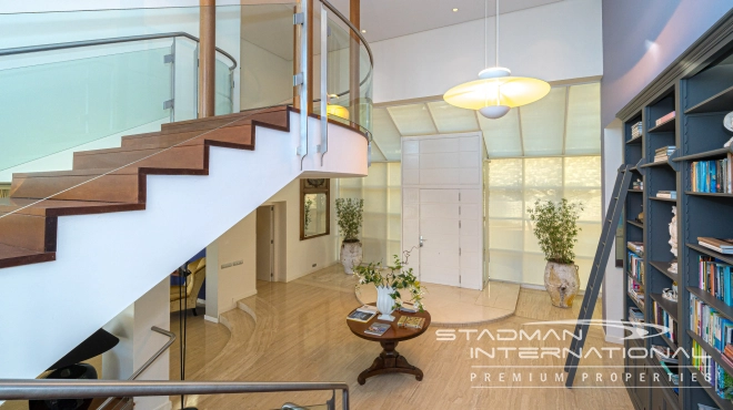 Spacious Luxury Villa with Stunning Sea Views in Altea Hills