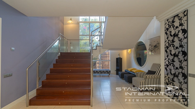 Spacious Luxury Villa with Stunning Sea Views in Altea Hills