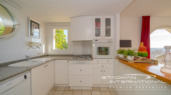 Spacious Luxury Villa with Stunning Sea Views in Altea Hills