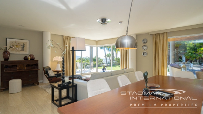 Spacious Luxury Villa with Stunning Sea Views in Altea Hills
