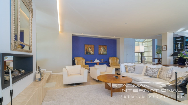 Spacious Luxury Villa with Stunning Sea Views in Altea Hills