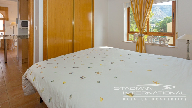 Penthouse Apartment with South-Facing Terrace in the Center of Albir