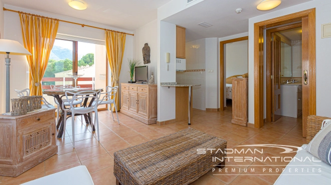 Penthouse Apartment with South-Facing Terrace in the Center of Albir