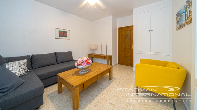 Single-level Villa with Sea Views, Spacious Garage and Underbuild