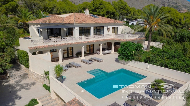 Beautiful Villa With Panoramic Sea Views Near Altea La Vella