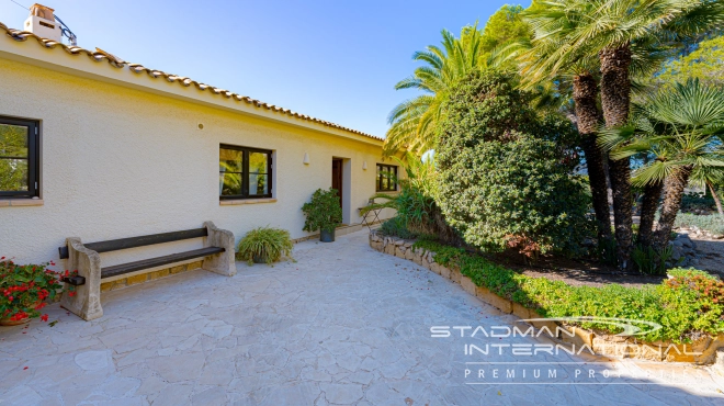 Beautiful Villa With Panoramic Sea Views Near Altea La Vella