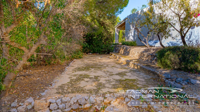 Beautiful Villa With Panoramic Sea Views Near Altea La Vella